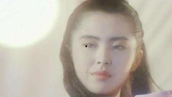 偷香窃玉 吃瓜TXT,吃瓜群众TXT背后的秘密揭晓